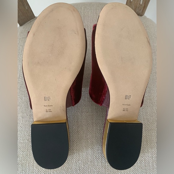Diane Von Furstenberg Velvet Burgundy Slide - Picture 4 of 8